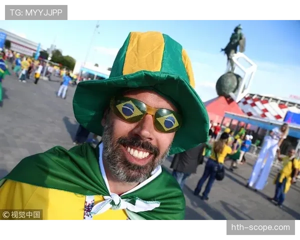 塞尔维亚球迷热情助威,国家队表现引关注 塞尔维亚球迷热情助威,国家队表现引关注