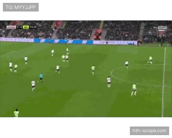 门将接回传球规则详解：哪些情况算犯规？